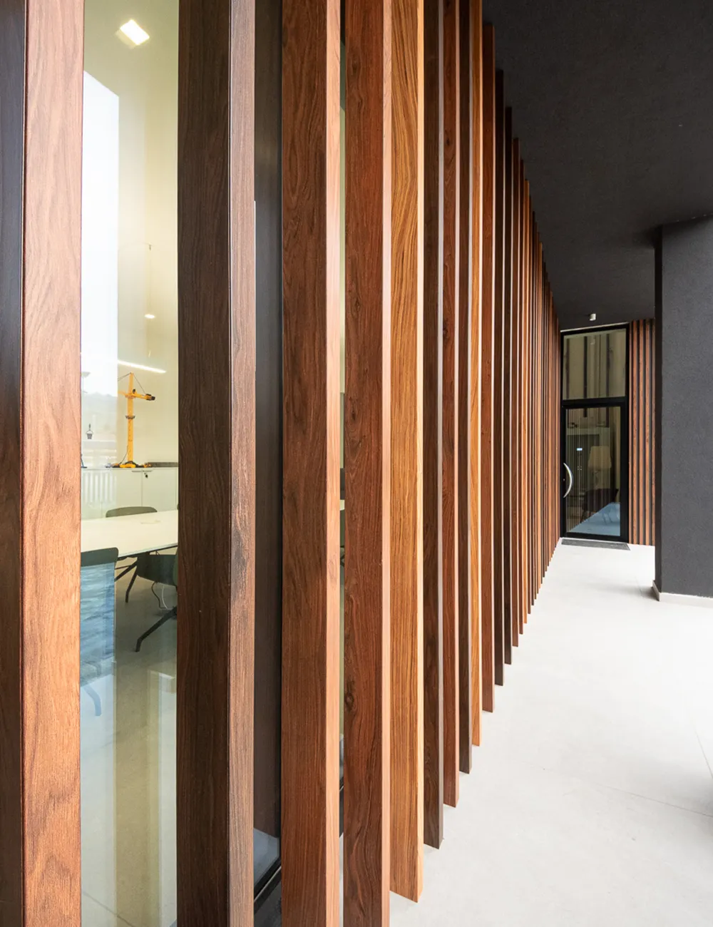 Façade Cladding for the Modern Offices of FAM Costruzioni